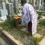 石屋墓園で墓じまい、宮司さんにお祓いをしていただきました。