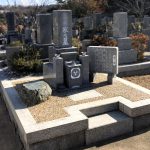 神戸市の鵯越墓園で、防草対策など墓地のメンテナンス工事を行いました。