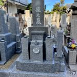 神戸市の鵯越墓園から同市内の寺院墓地へ、お墓の移設工事を行いました。